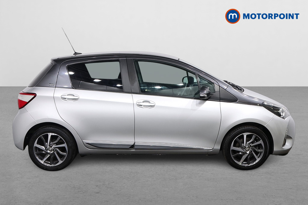Toyota Yaris Y20 Manual Petrol Hatchback - Stock Number (1629177) - Drivers side