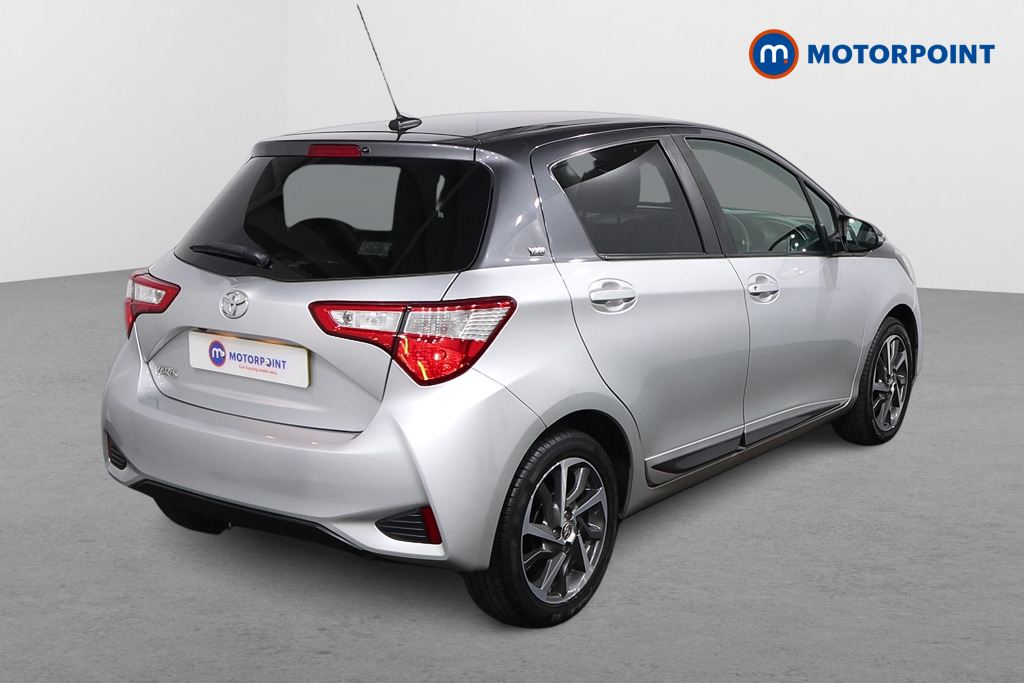 Toyota Yaris Y20 Manual Petrol Hatchback - Stock Number (1629177) - Drivers side rear corner