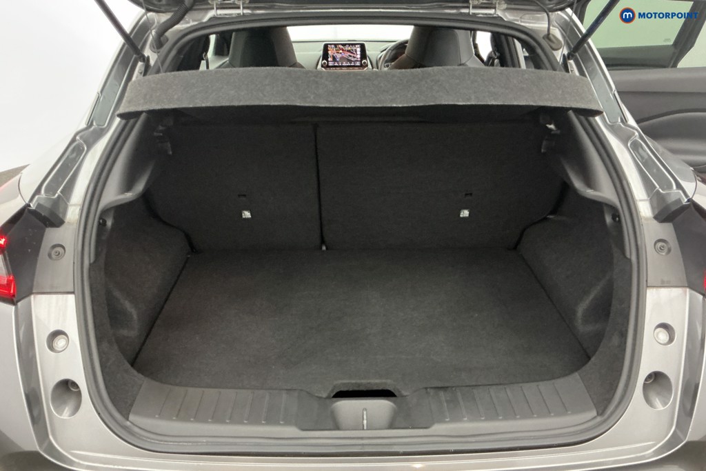 Nissan Juke N-Connecta Automatic Petrol SUV - Stock Number (1586039) - 3rd supplementary image