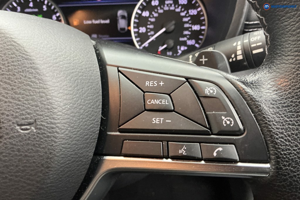 Nissan Juke N-Connecta Automatic Petrol SUV - Stock Number (1586039) - 22nd supplementary image