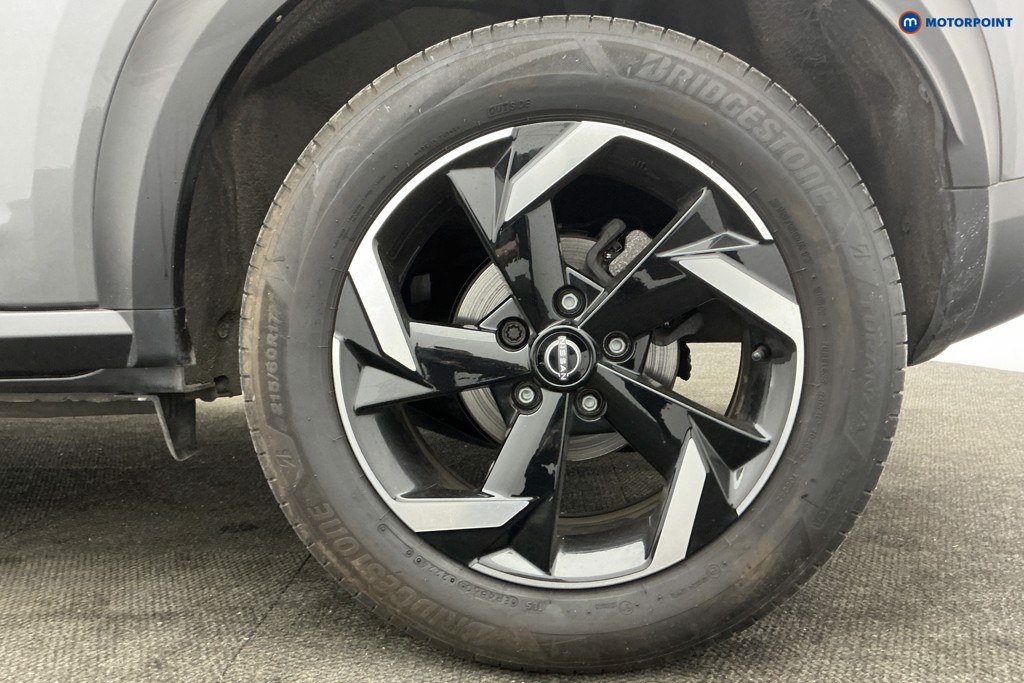 Nissan Juke N-Connecta Automatic Petrol SUV - Stock Number (1586039) - 34th supplementary image
