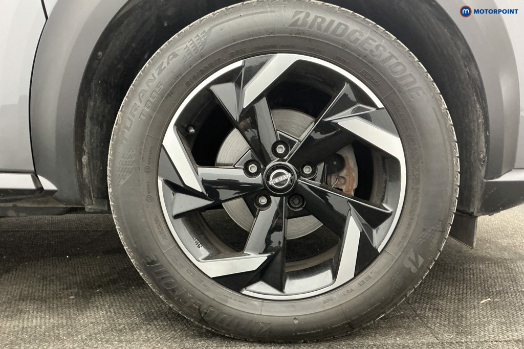 Nissan Juke N-Connecta Automatic Petrol SUV - Stock Number (1586039) - 36th supplementary image