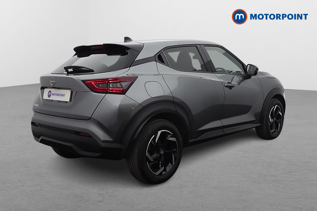 Nissan Juke N-Connecta Automatic Petrol SUV - Stock Number (1586039) - Drivers side rear corner