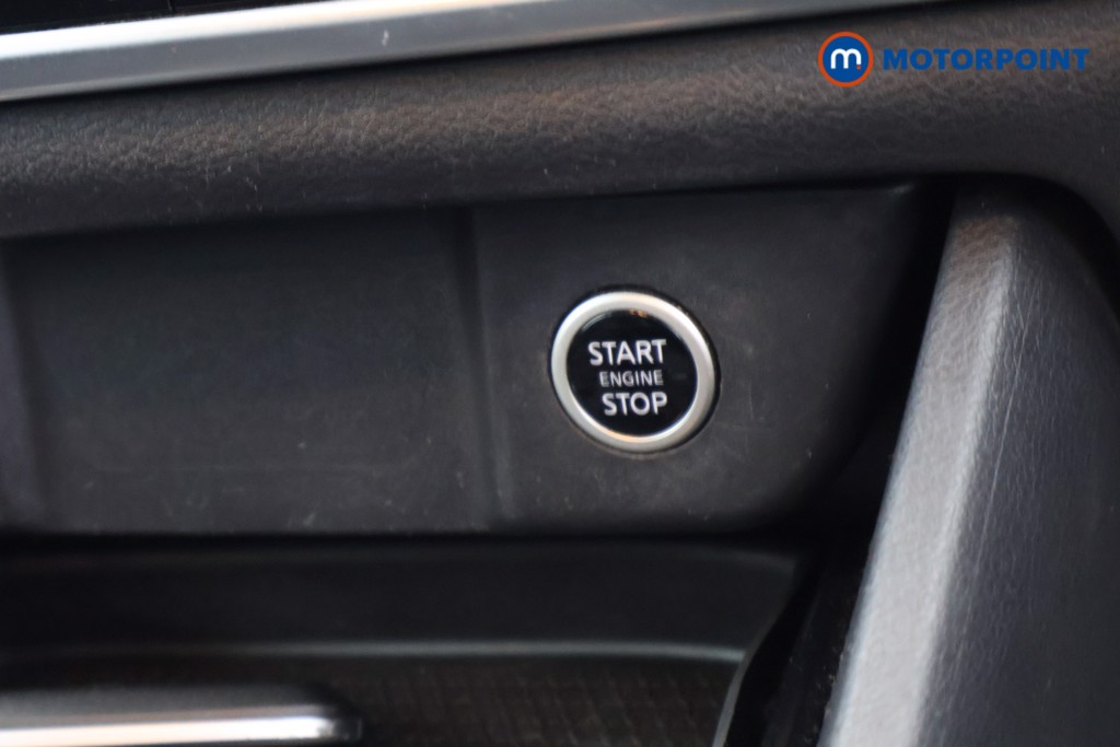 Nissan Qashqai Acenta Premium Manual Petrol SUV - Stock Number (1601346) - 11th supplementary image