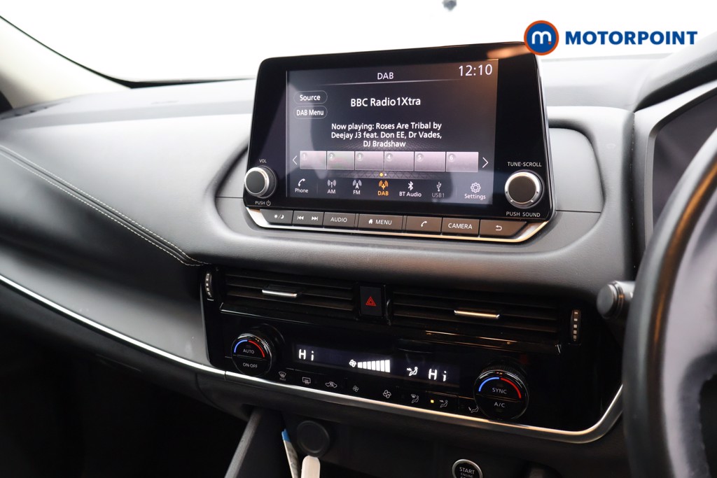 Nissan Qashqai Acenta Premium Manual Petrol SUV - Stock Number (1601346) - 12th supplementary image