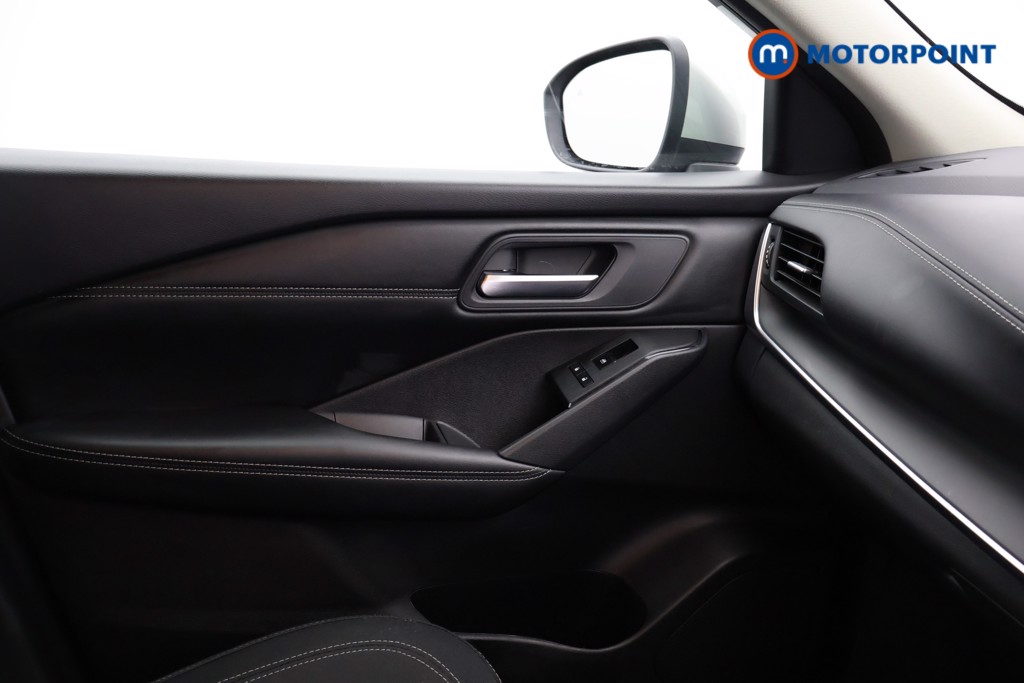 Nissan Qashqai Acenta Premium Manual Petrol SUV - Stock Number (1601346) - 15th supplementary image
