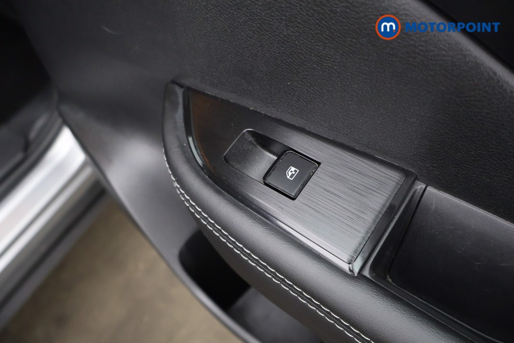 Nissan Qashqai Acenta Premium Manual Petrol SUV - Stock Number (1601346) - 23rd supplementary image