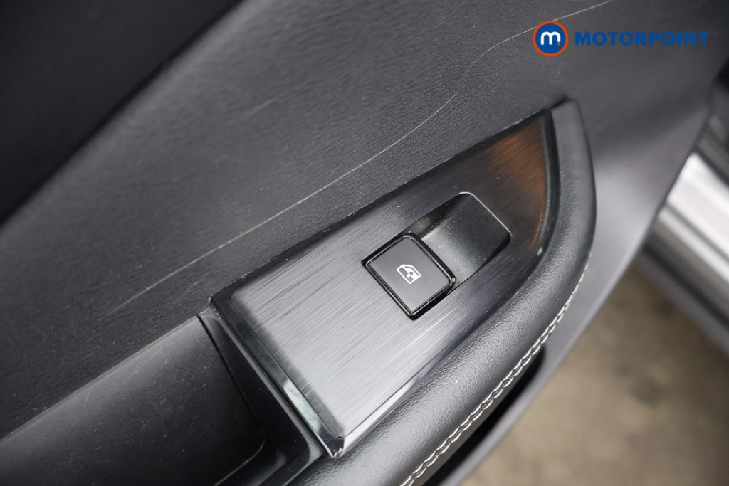 Nissan Qashqai Acenta Premium Manual Petrol SUV - Stock Number (1601346) - 27th supplementary image