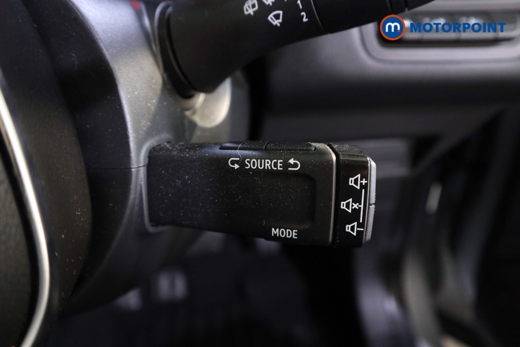 Renault Captur Techno Automatic Petrol-Electric Hybrid SUV - Stock Number (1602460) - 13th supplementary image