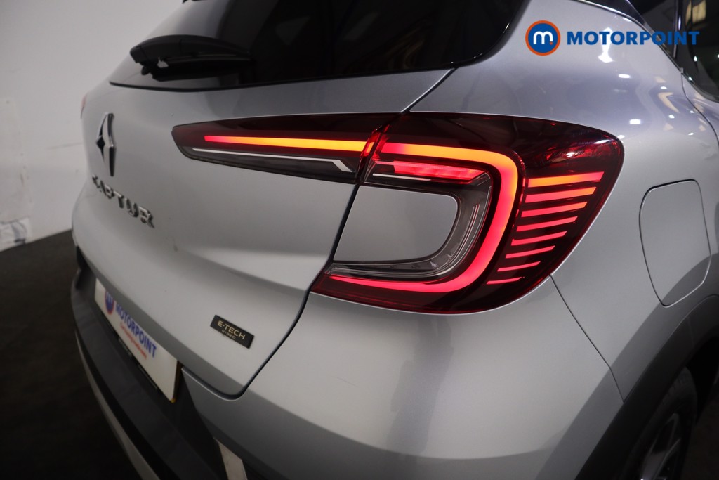 Renault Captur Techno Automatic Petrol-Electric Hybrid SUV - Stock Number (1602460) - 30th supplementary image