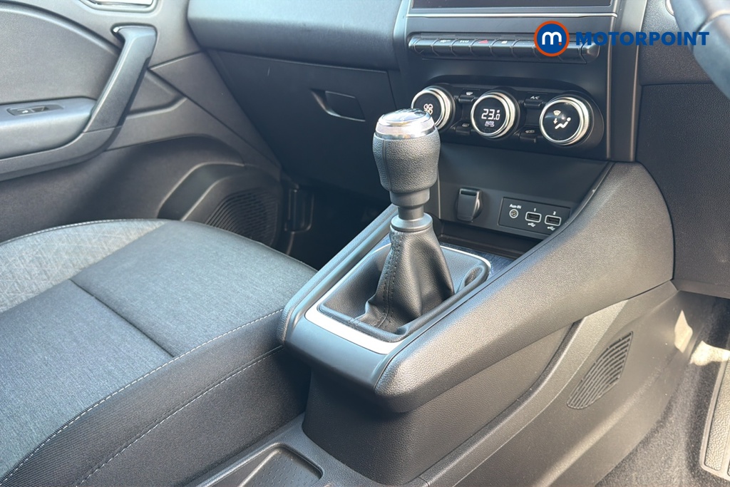 Renault Captur Evolution Manual Petrol SUV - Stock Number (1607084) - 15th supplementary image