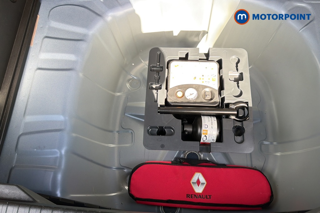 Renault Captur Evolution Manual Petrol SUV - Stock Number (1607084) - 33rd supplementary image