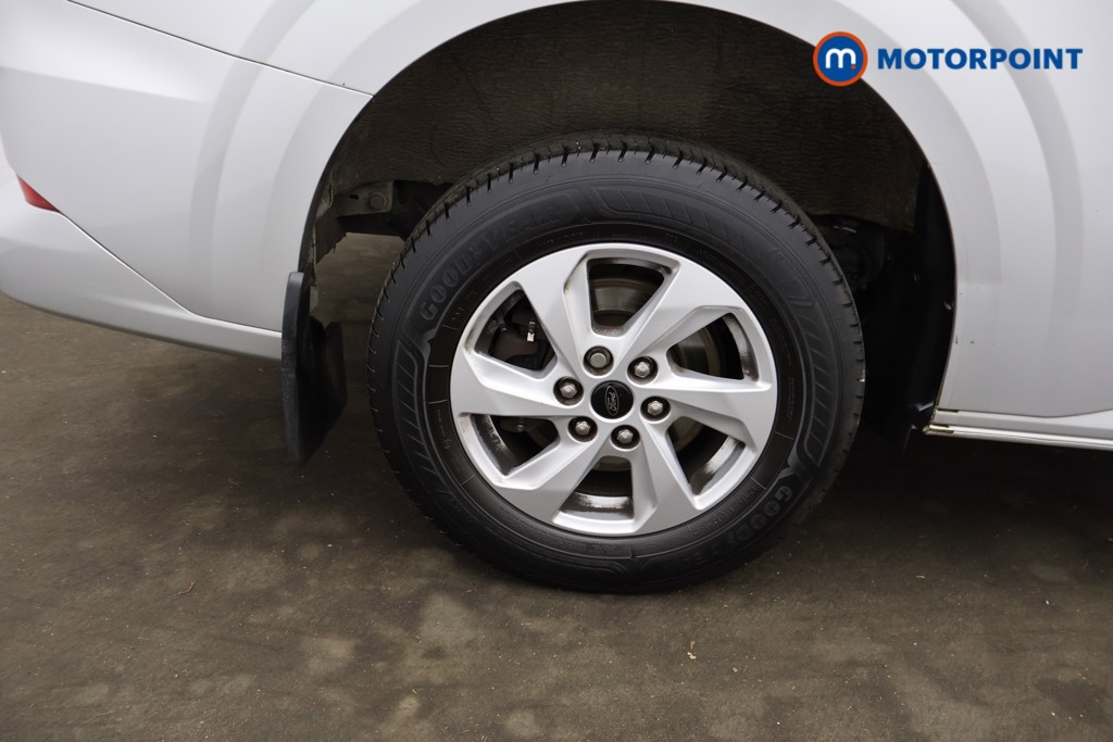 Ford Transit Custom Limited Manual Diesel Panel Van - Stock Number (1614001) - 2nd supplementary image