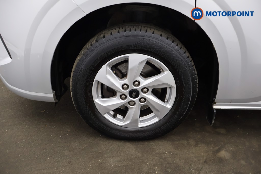 Ford Transit Custom Limited Manual Diesel Panel Van - Stock Number (1614001) - 4th supplementary image