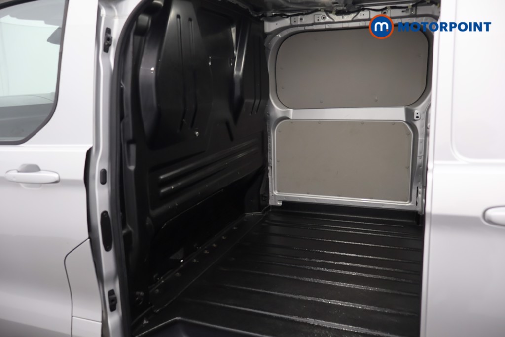 Ford Transit Custom Limited Manual Diesel Panel Van - Stock Number (1614001) - 21st supplementary image
