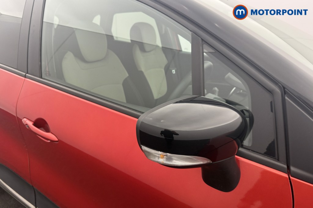 Renault Captur Iconic Manual Petrol SUV - Stock Number (1614537) - 18th supplementary image