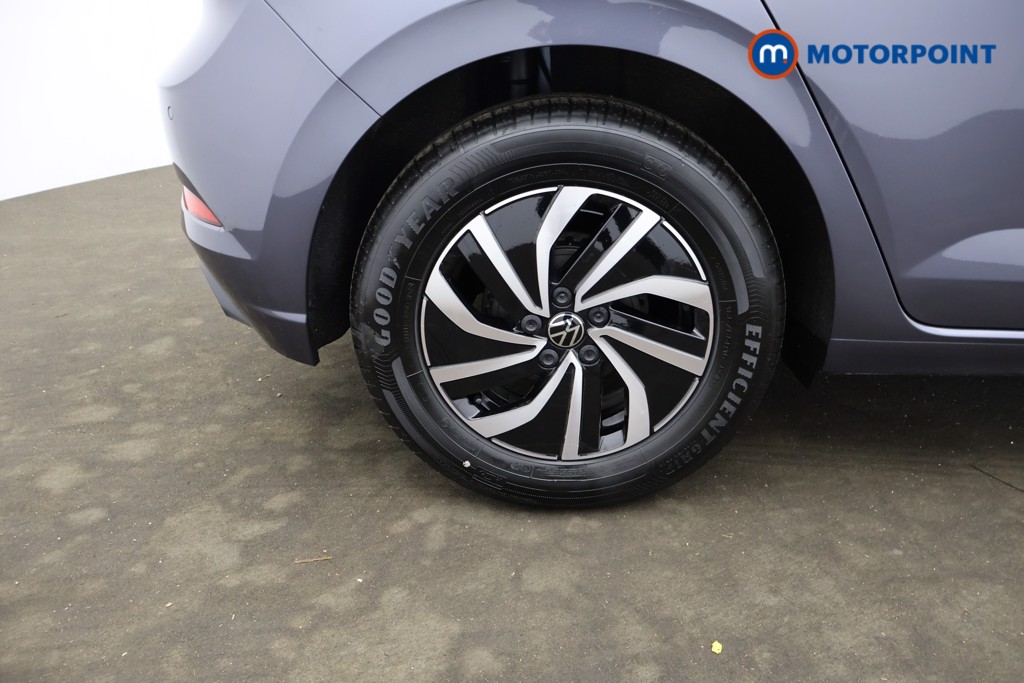 Volkswagen Polo Life Manual Petrol Hatchback - Stock Number (1615222) - 2nd supplementary image