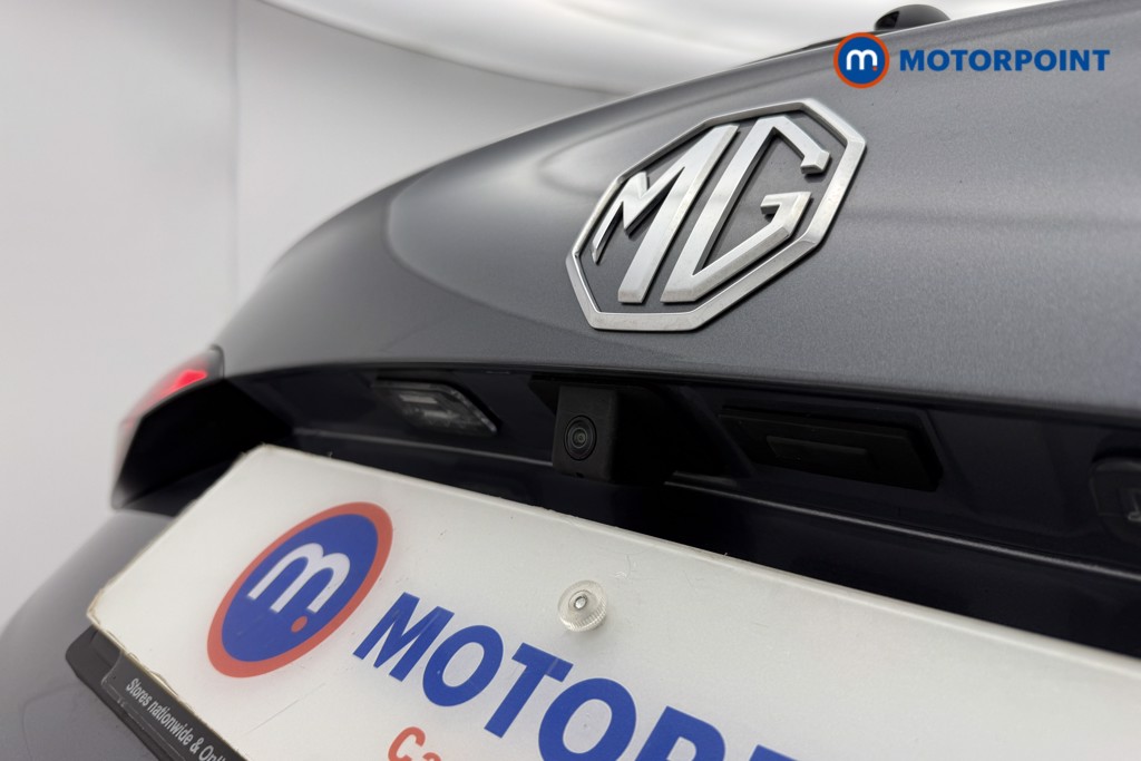 Mg Motor Uk ZS Trophy Automatic Petrol-Electric Hybrid SUV - Stock Number (1616910) - 11th supplementary image