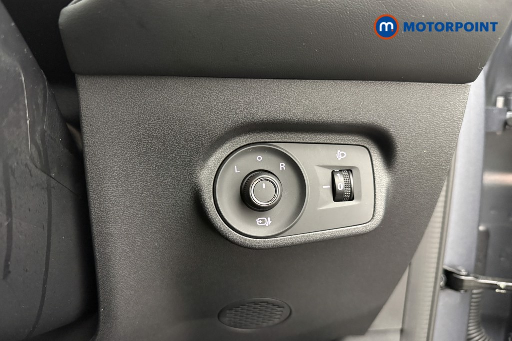 Mg Motor Uk ZS Trophy Automatic Petrol-Electric Hybrid SUV - Stock Number (1616910) - 22nd supplementary image