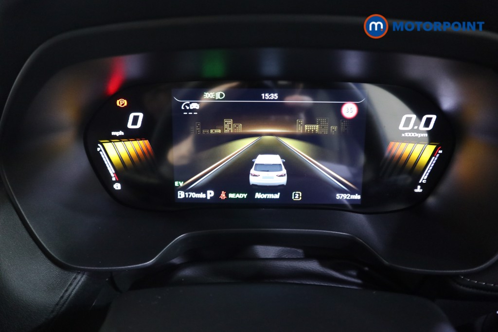 Mg Motor Uk ZS Trophy Automatic Petrol-Electric Hybrid SUV - Stock Number (1617078) - 5th supplementary image