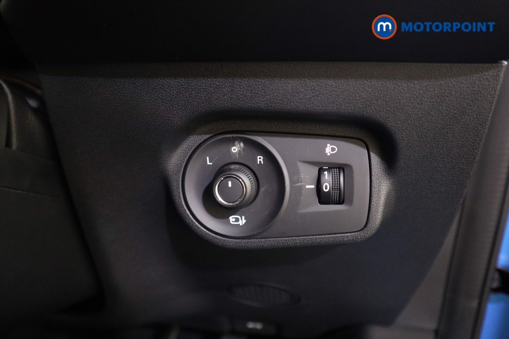 Mg Motor Uk ZS Trophy Automatic Petrol-Electric Hybrid SUV - Stock Number (1617078) - 11th supplementary image