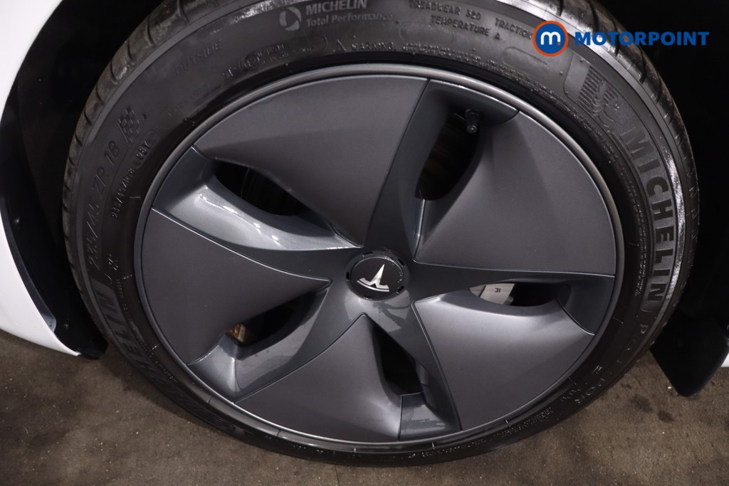 Tesla Model 3 Standard Plus Automatic Electric Saloon - Stock Number (1617134) - 12th supplementary image