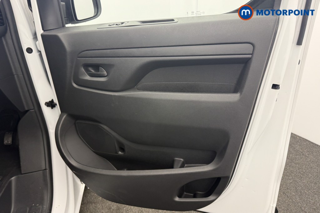 Citroen Dispatch Driver Manual Diesel Panel Van - Stock Number (1618470) - 12th supplementary image