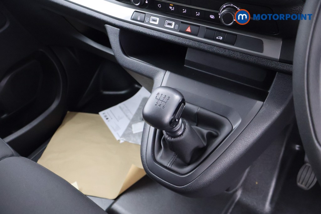 Citroen Dispatch Driver Manual Diesel Panel Van - Stock Number (1618477) - 12th supplementary image