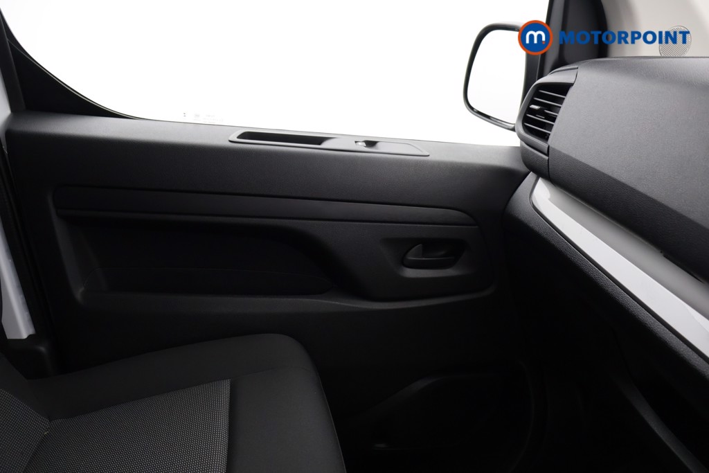 Citroen Dispatch Driver Manual Diesel Panel Van - Stock Number (1618477) - 14th supplementary image