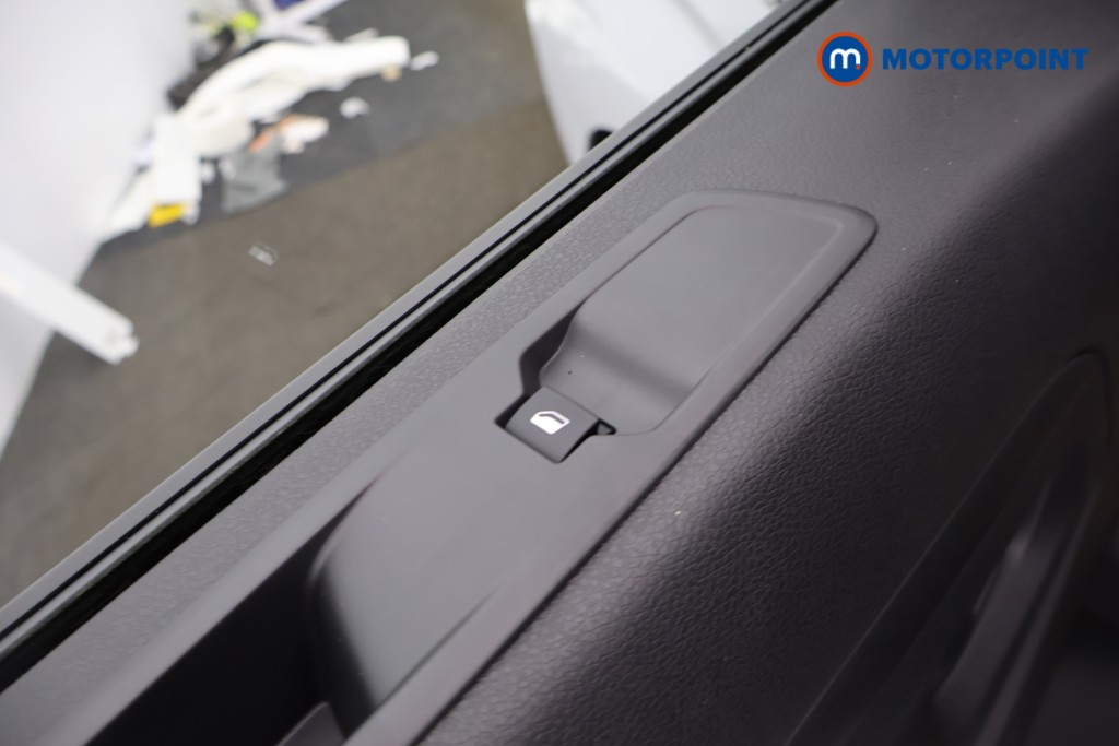 Citroen Dispatch Driver Manual Diesel Panel Van - Stock Number (1618477) - 28th supplementary image