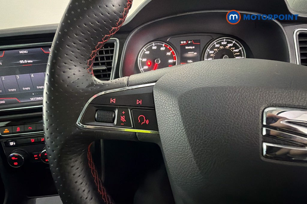 Seat Leon FR Manual Petrol Hatchback - Stock Number (1620472) - 3rd supplementary image