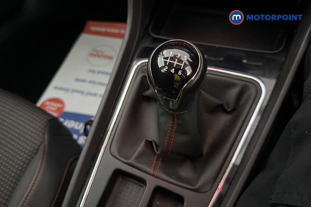 Seat Leon FR Manual Petrol Hatchback - Stock Number (1620472) - 15th supplementary image