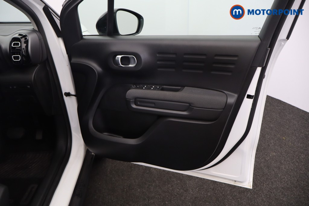 Citroen C3 Aircross Plus Automatic Petrol SUV - Stock Number (1620522) - 15th supplementary image