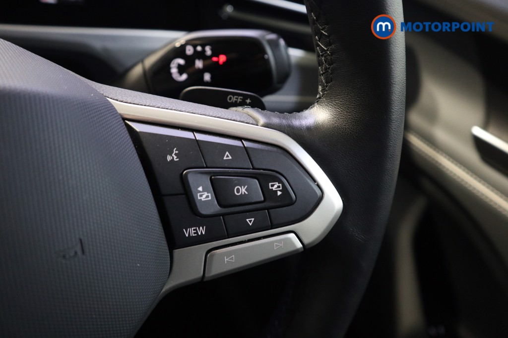 Volkswagen Passat Life Automatic Petrol Plug-In Hybrid Estate - Stock Number (1620882) - 4th supplementary image