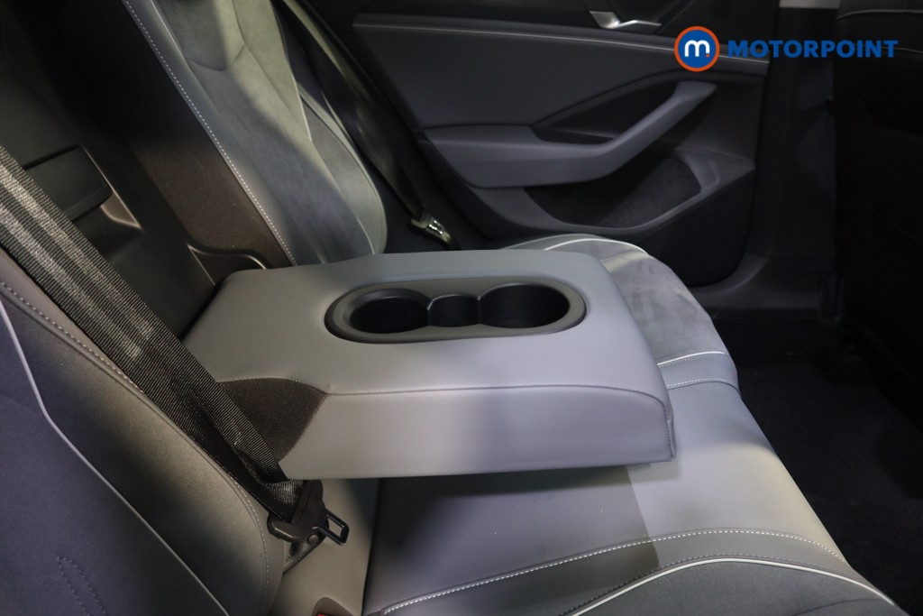 Volkswagen Passat Life Automatic Petrol Plug-In Hybrid Estate - Stock Number (1620882) - 20th supplementary image