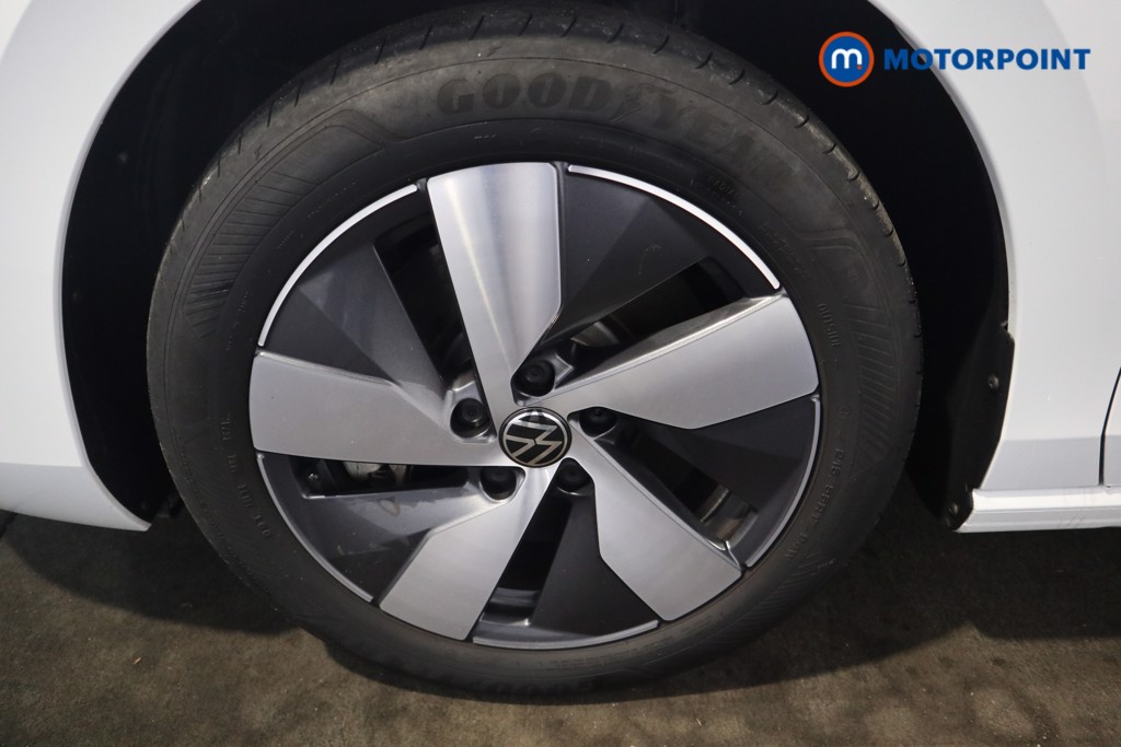 Volkswagen Passat Life Automatic Petrol Plug-In Hybrid Estate - Stock Number (1620882) - 27th supplementary image