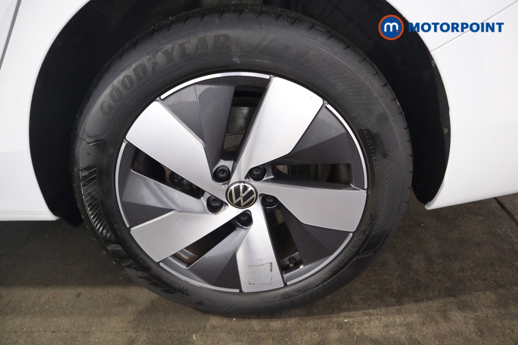 Volkswagen Passat Life Automatic Petrol Plug-In Hybrid Estate - Stock Number (1620882) - 28th supplementary image