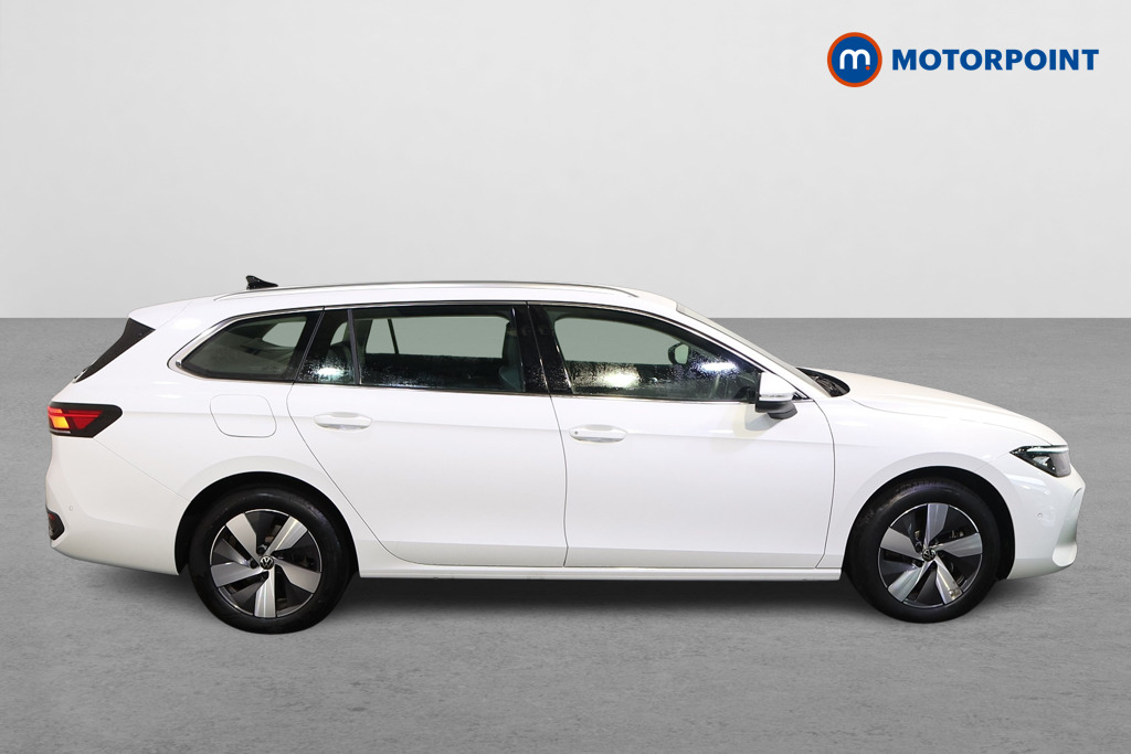 Volkswagen Passat Life Automatic Petrol Plug-In Hybrid Estate - Stock Number (1620882) - Drivers side