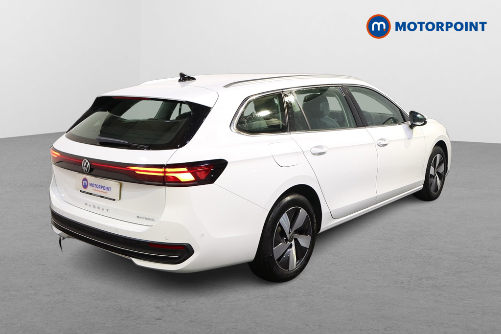 Volkswagen Passat Life Automatic Petrol Plug-In Hybrid Estate - Stock Number (1620882) - Drivers side rear corner