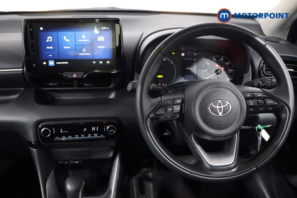 Toyota Yaris Icon Automatic Petrol-Electric Hybrid Hatchback - Stock Number (1621237) - 3rd supplementary image