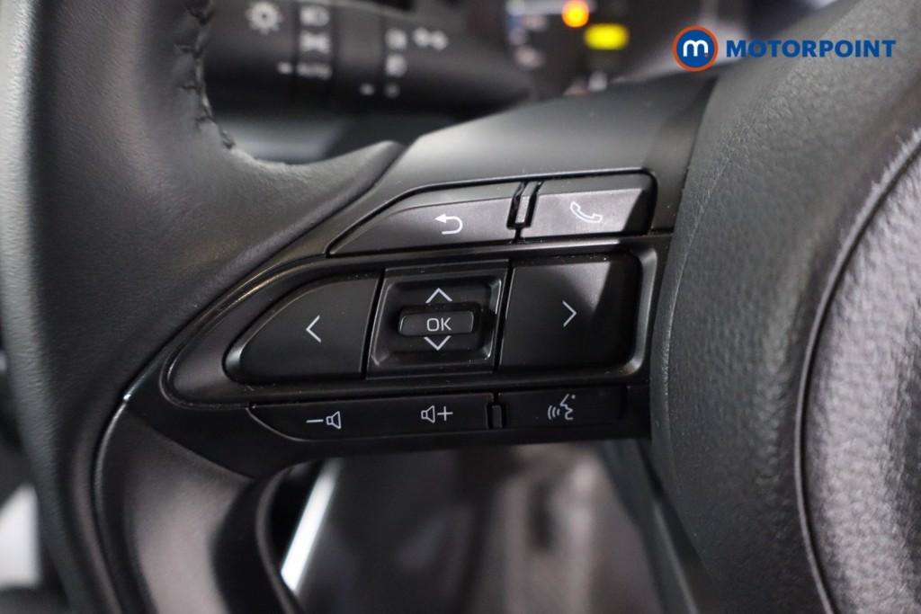 Toyota Yaris Icon Automatic Petrol-Electric Hybrid Hatchback - Stock Number (1621237) - 7th supplementary image