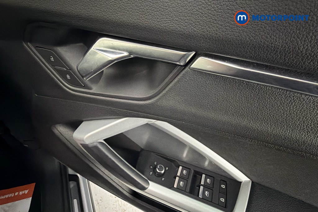 Audi Q3 Sport Automatic Petrol SUV - Stock Number (1621266) - 20th supplementary image