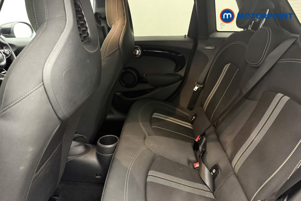 Mini Hatchback Cooper S Sport Manual Petrol Hatchback - Stock Number (1621320) - 6th supplementary image