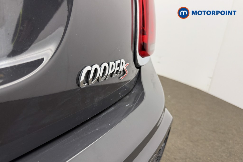 Mini Hatchback Cooper S Sport Manual Petrol Hatchback - Stock Number (1621320) - 11th supplementary image