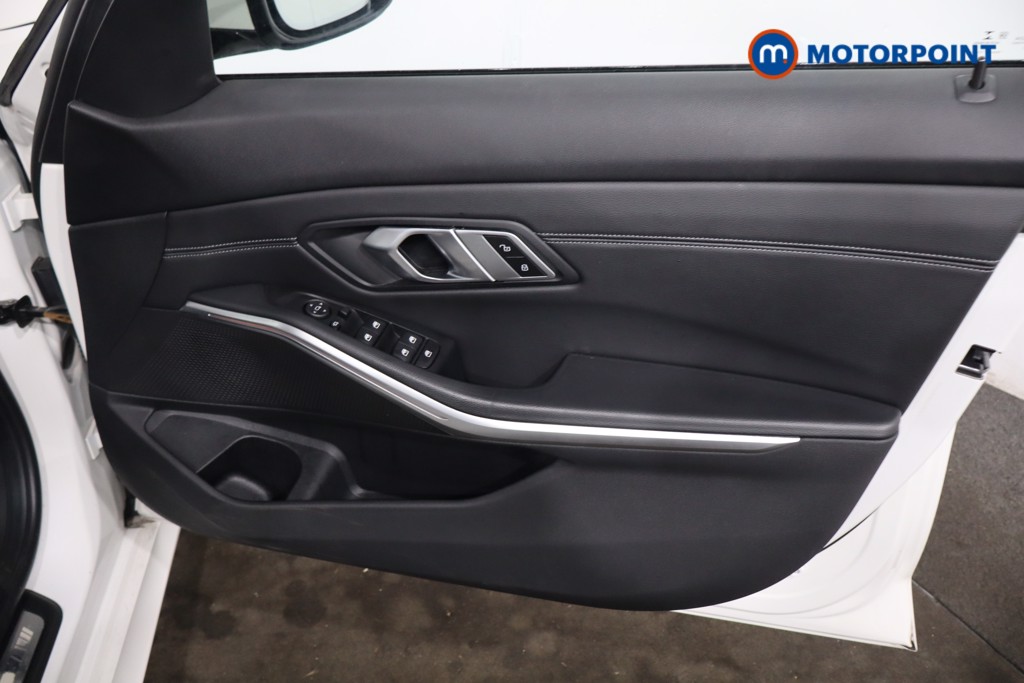 BMW 3 Series M Sport Automatic Petrol Saloon - Stock Number (1621604) - 26th supplementary image