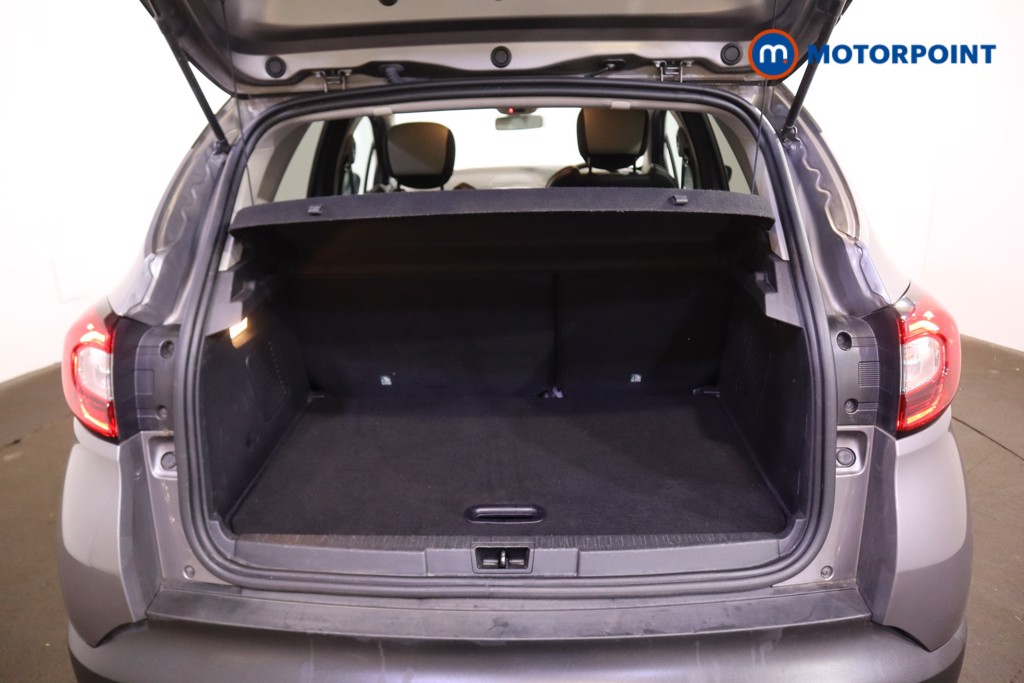 Renault Captur Iconic Manual Petrol SUV - Stock Number (1622310) - 19th supplementary image