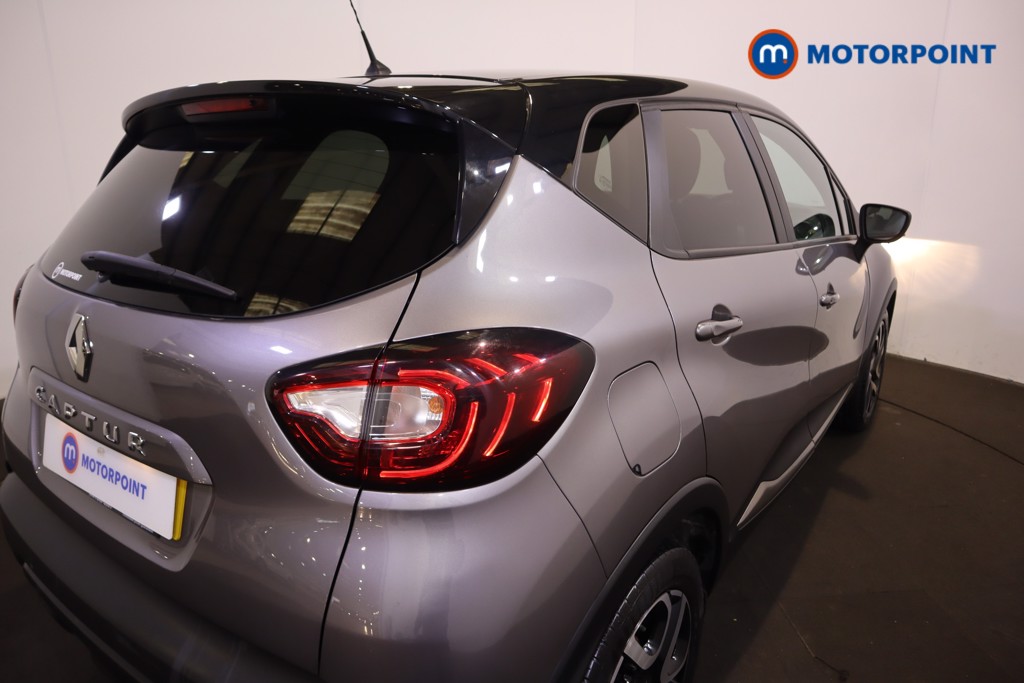 Renault Captur Iconic Manual Petrol SUV - Stock Number (1622310) - 26th supplementary image