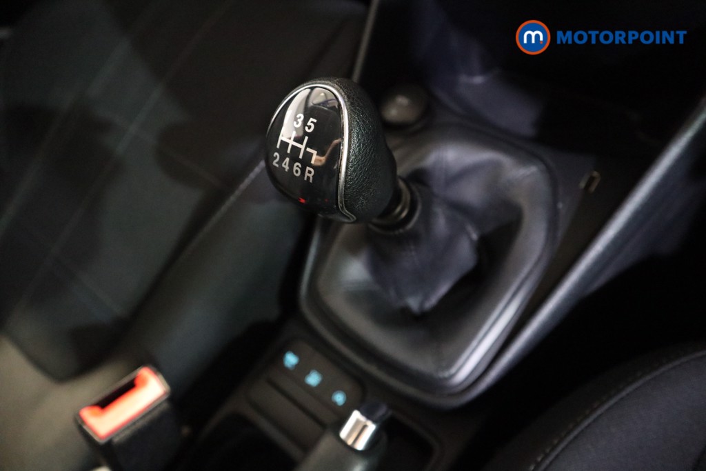Ford Fiesta Trend Manual Petrol Hatchback - Stock Number (1622440) - 9th supplementary image