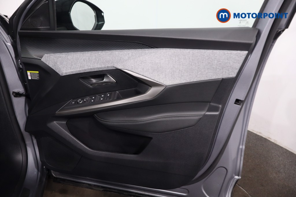 Peugeot 3008 GT Automatic Petrol SUV - Stock Number (1622620) - 25th supplementary image