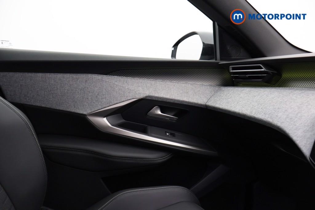 Peugeot 3008 GT Automatic Petrol SUV - Stock Number (1622625) - 17th supplementary image